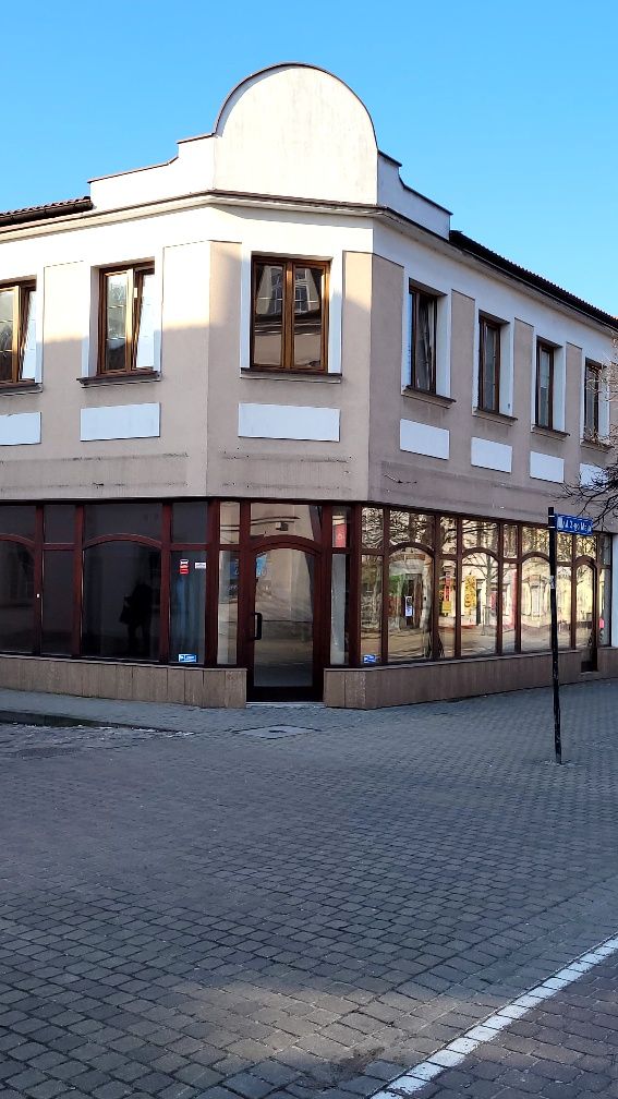 Posiadam lokale parter w centrum miasta 125m 130m 140m 130m +200p 255m