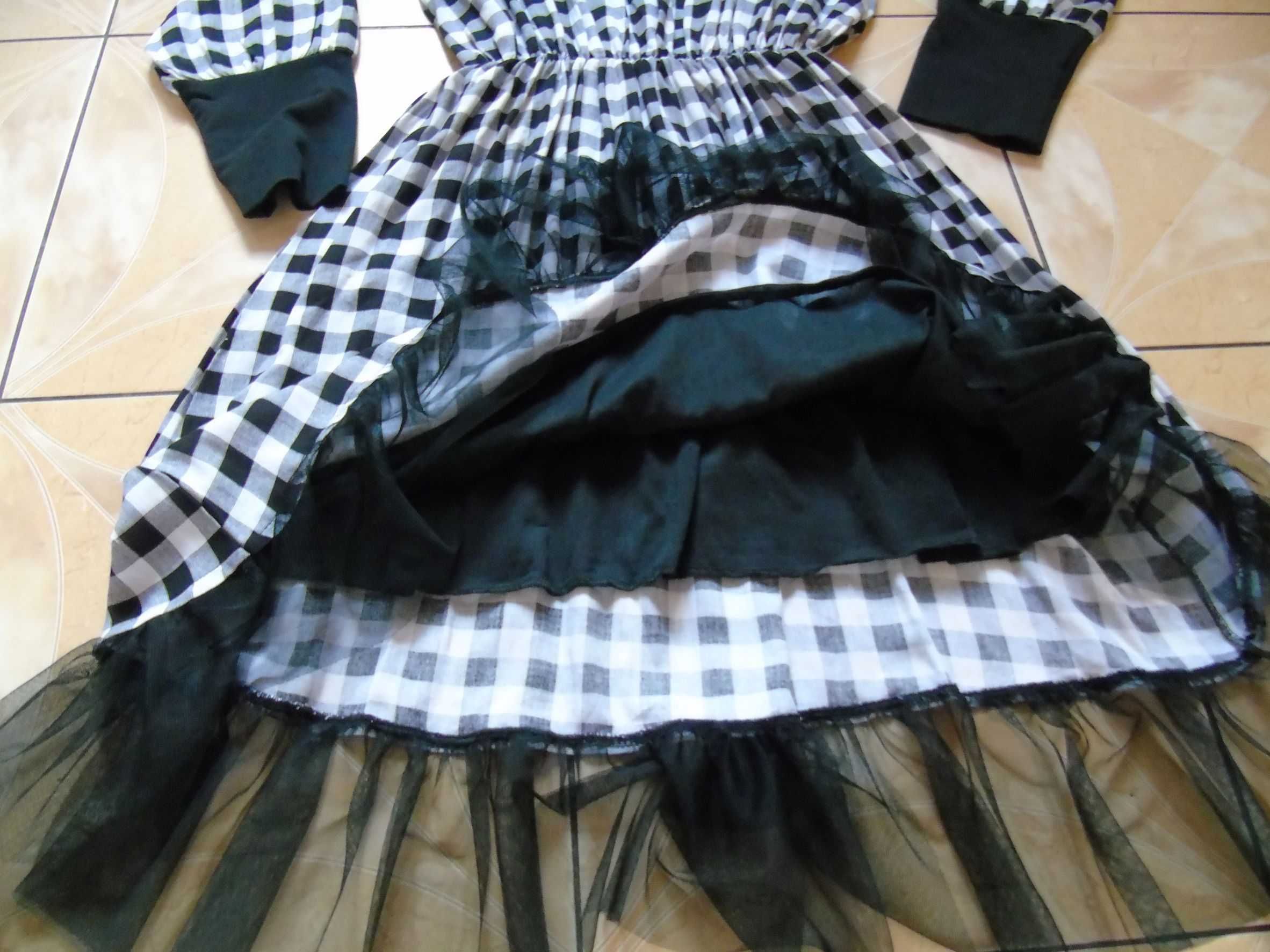 Sukienka w kratę 42/44