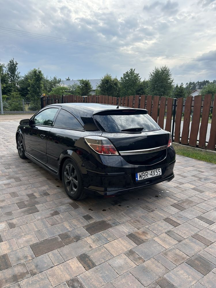 Opel Astra H 1.6 benz.+gaz (OPC Line)