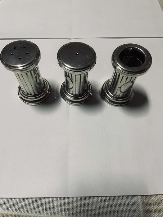 Conjunto em forma de coluna prata ,800 meados do século XX
