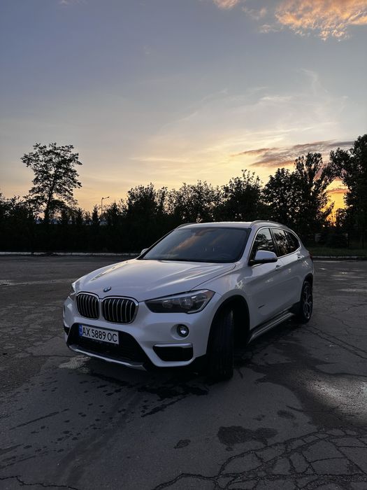 BMW X1 F48 28i 2,0 AT 245 к.с. AWD