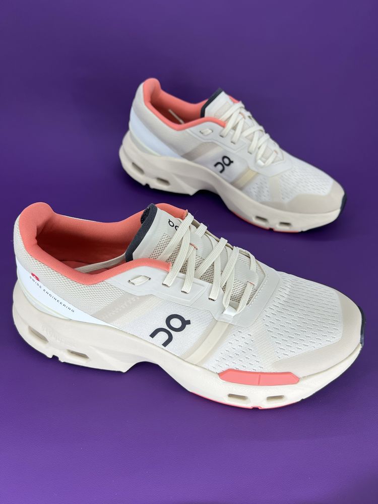 Взуття для тренажерного залу 41р. On Cloudpulse WMNS Cream / Salmon