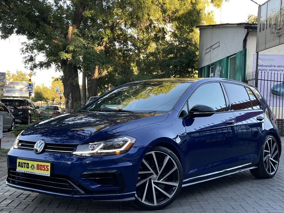 Volkswagen Golf R 2019 • 2.0 TSI • 4MOTION