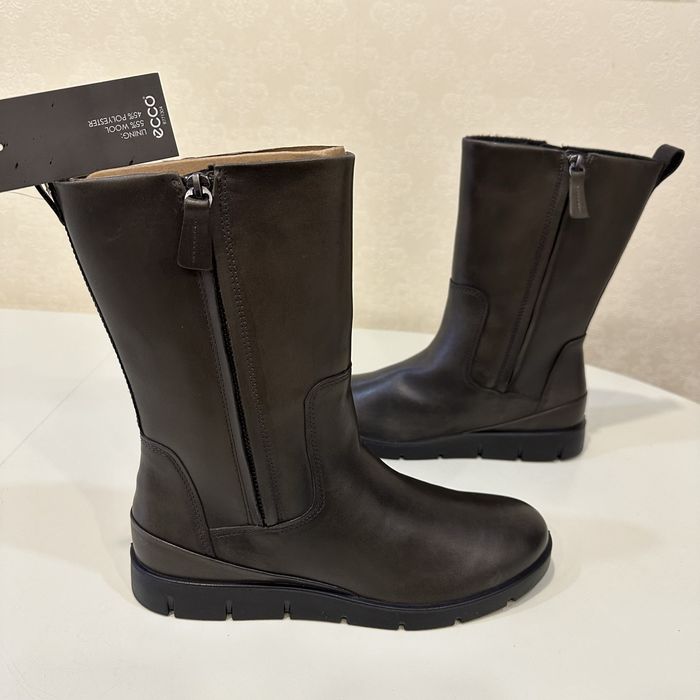 ЕССО. Жіночі  чобітки. Розмір 36; 38 .Нові. Оригінал. Шкіра.