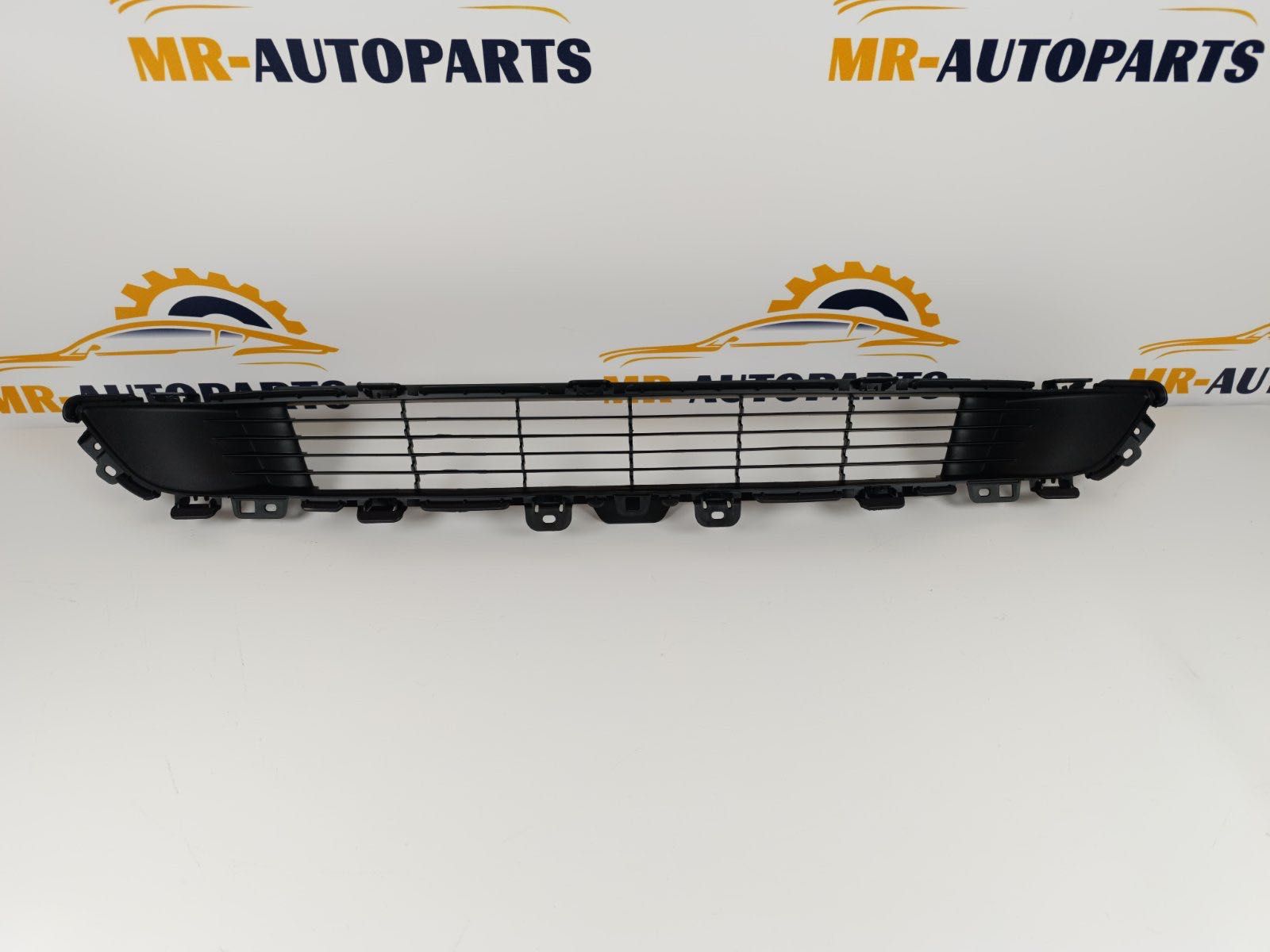 Решітка бампера переднього Tesla Model Y 1493759-00-A