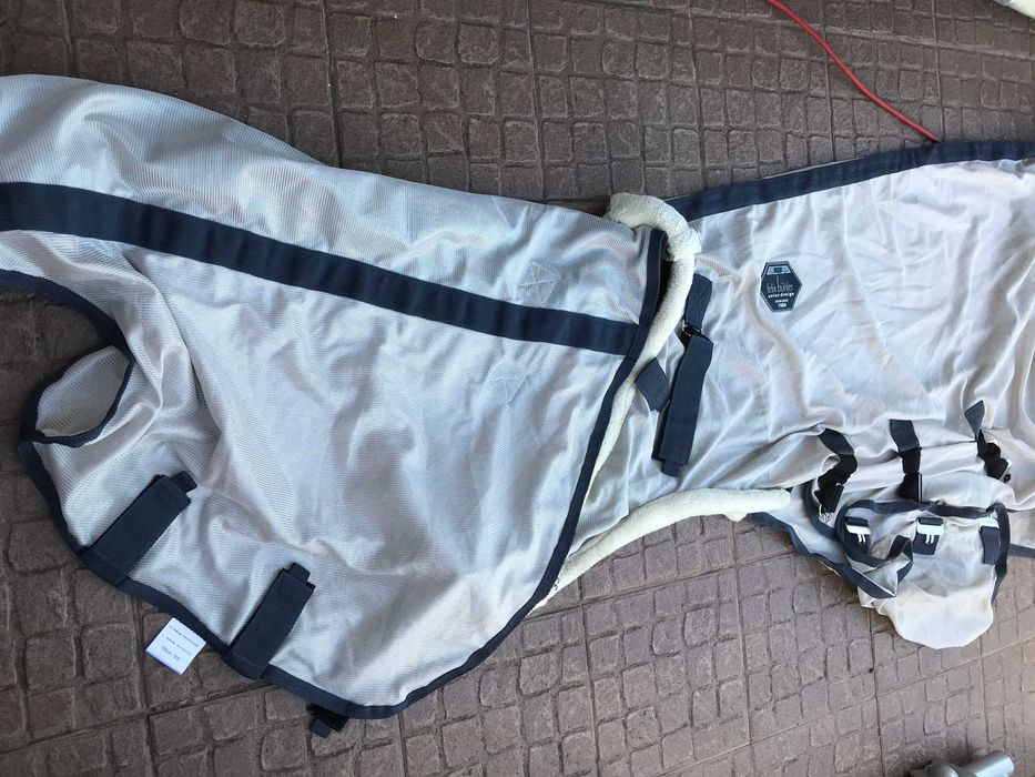 793B. Derka firmy Felix Buhler, rozmiar 155 cm