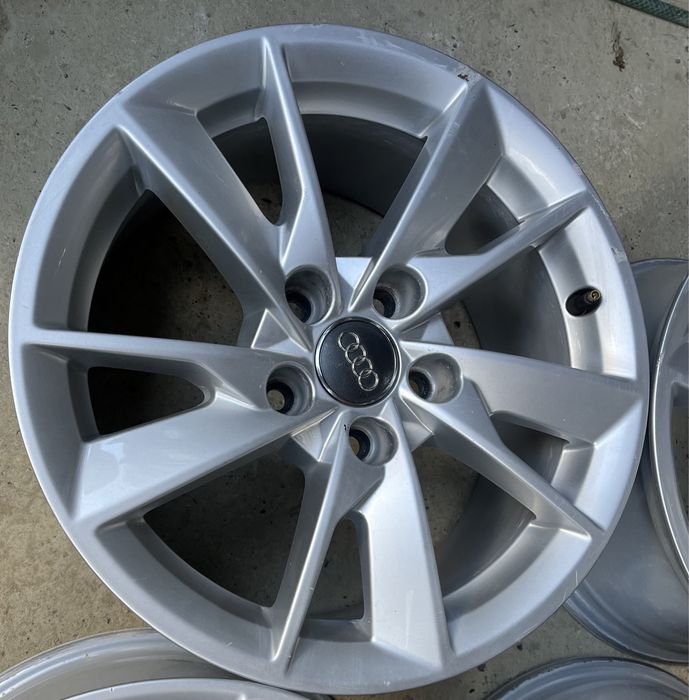 Диски Audi B9 A4 R 16 5 112 Q5 A6