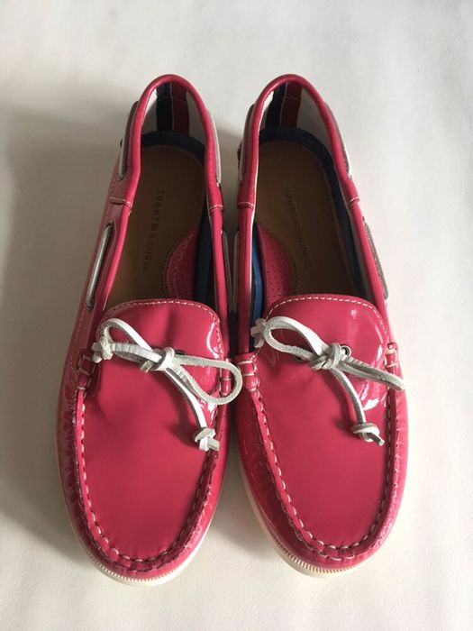 Tommy Hilfiger buty mokasyny Nowe różowe purpurowe z połyskiem skóra