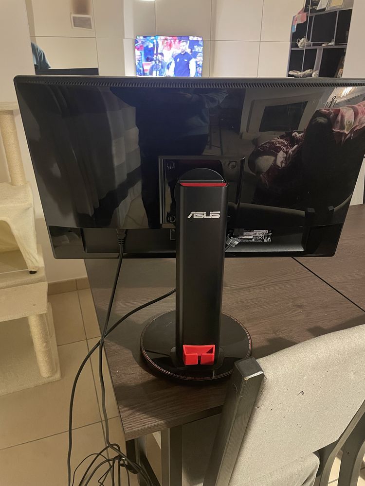 Monitor Gaming Asus