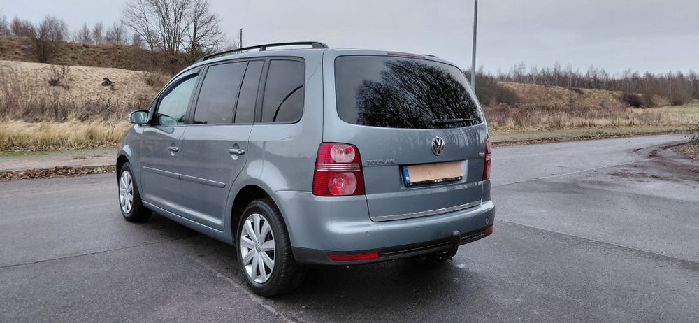 Ładny Volkswagen Touran Lift 2008rok 1,9 Tdi  7 Osobowy Hak Super Stan