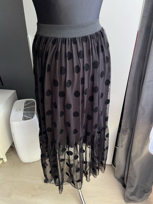 Spodnica czarna tiulowa grochy