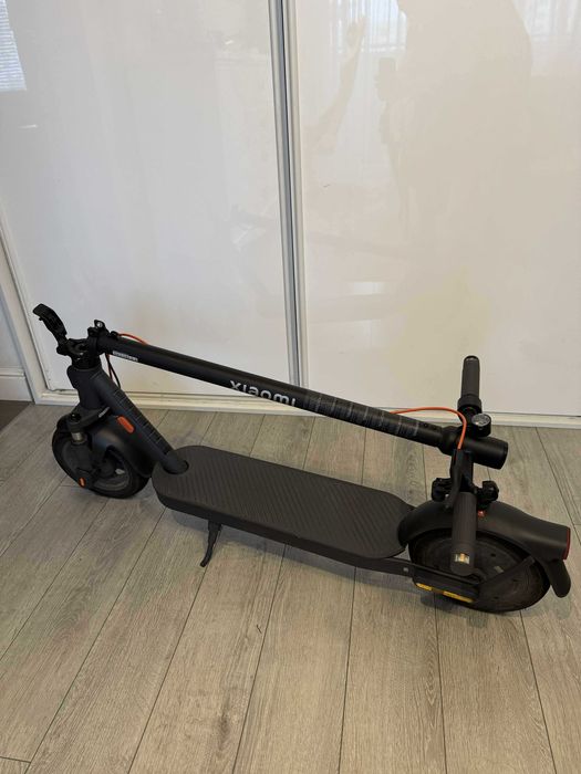 Hulajnoga Xiaomi Scooter Elite – 45 km zasięg, 400W, na gwarancji