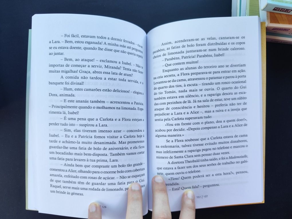Coleção "As Gémeas"