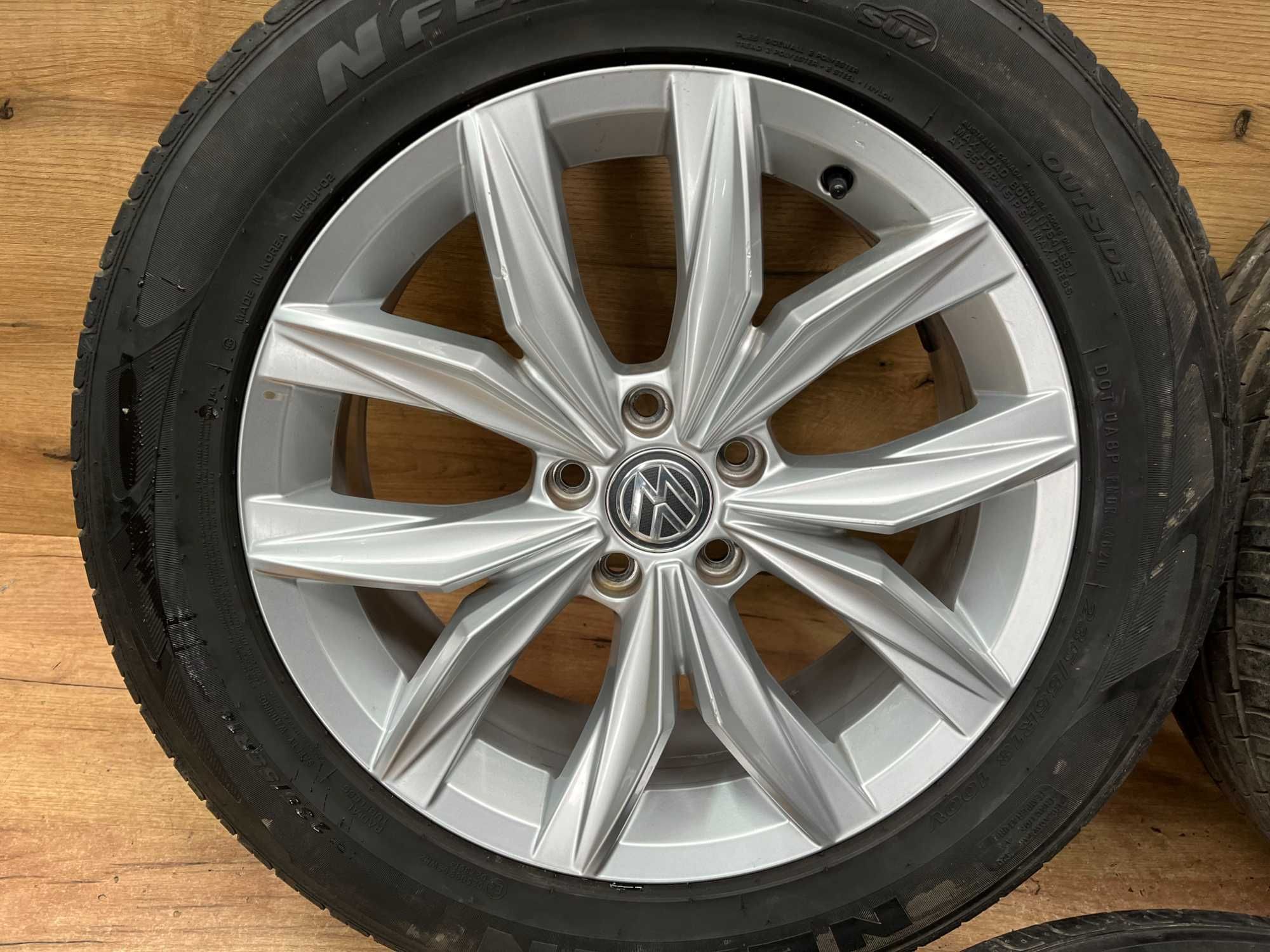 Koła/komplet kół/felgi Volkswagen Tiguan II 235/55/R18