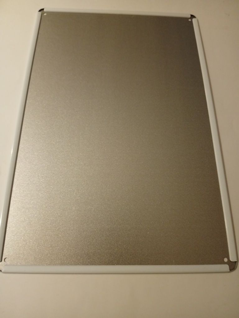 Tablica metalowa do powieszenia stadion Real Madryt 20x30cm