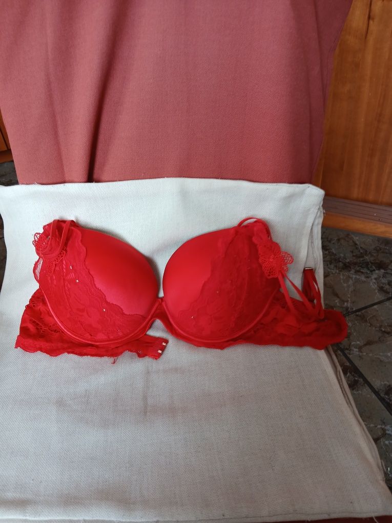 Biustinosz push up Porlloma 85C