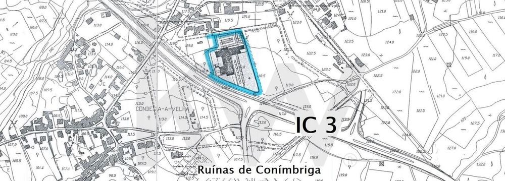 Terreno para construção, com quase 16.000m2 no IC 3 junto à entrada da