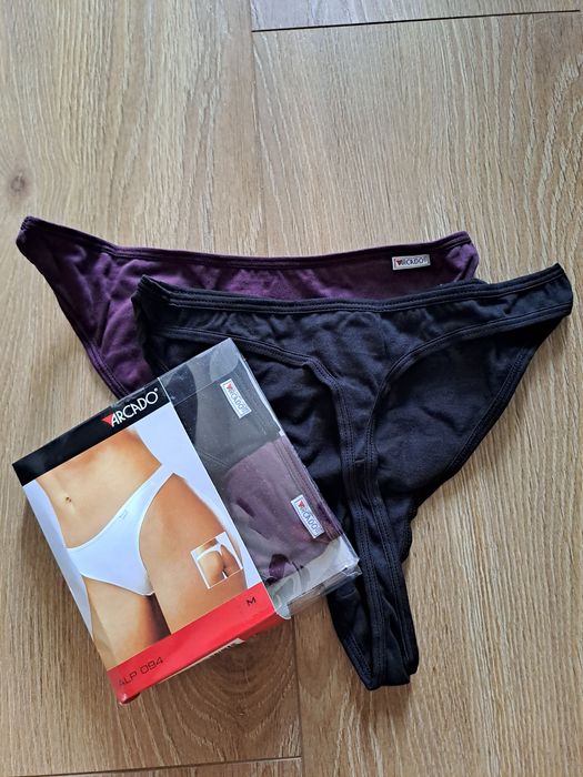 Stringi damskie Atlantic Arcado, rozmiar M, czarne i fioletowe