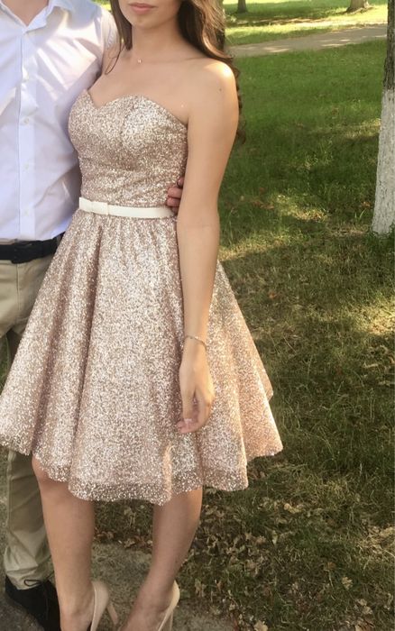 Вечернее платье