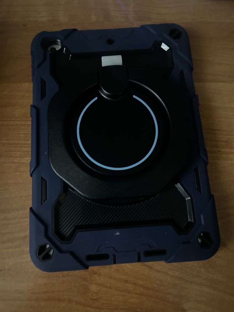 Sprzedam ipad mini4