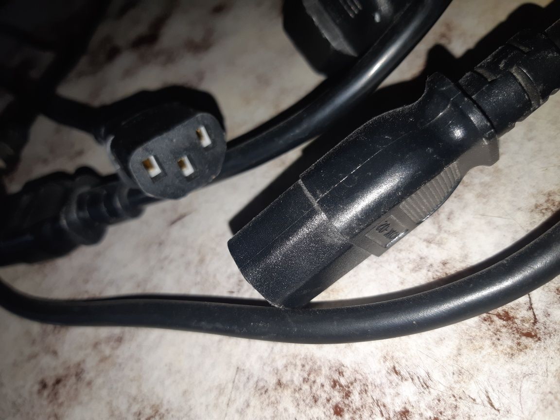 Кабель для ИБП , УПС компьютера IEC C13, IEC C14