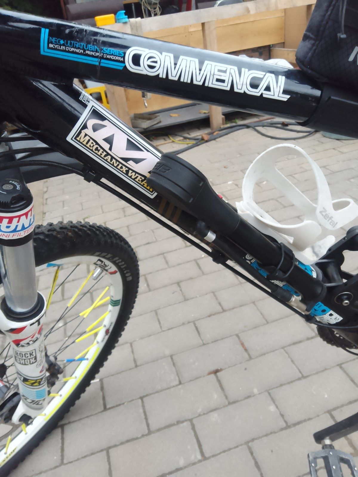 Велосипед Commencal