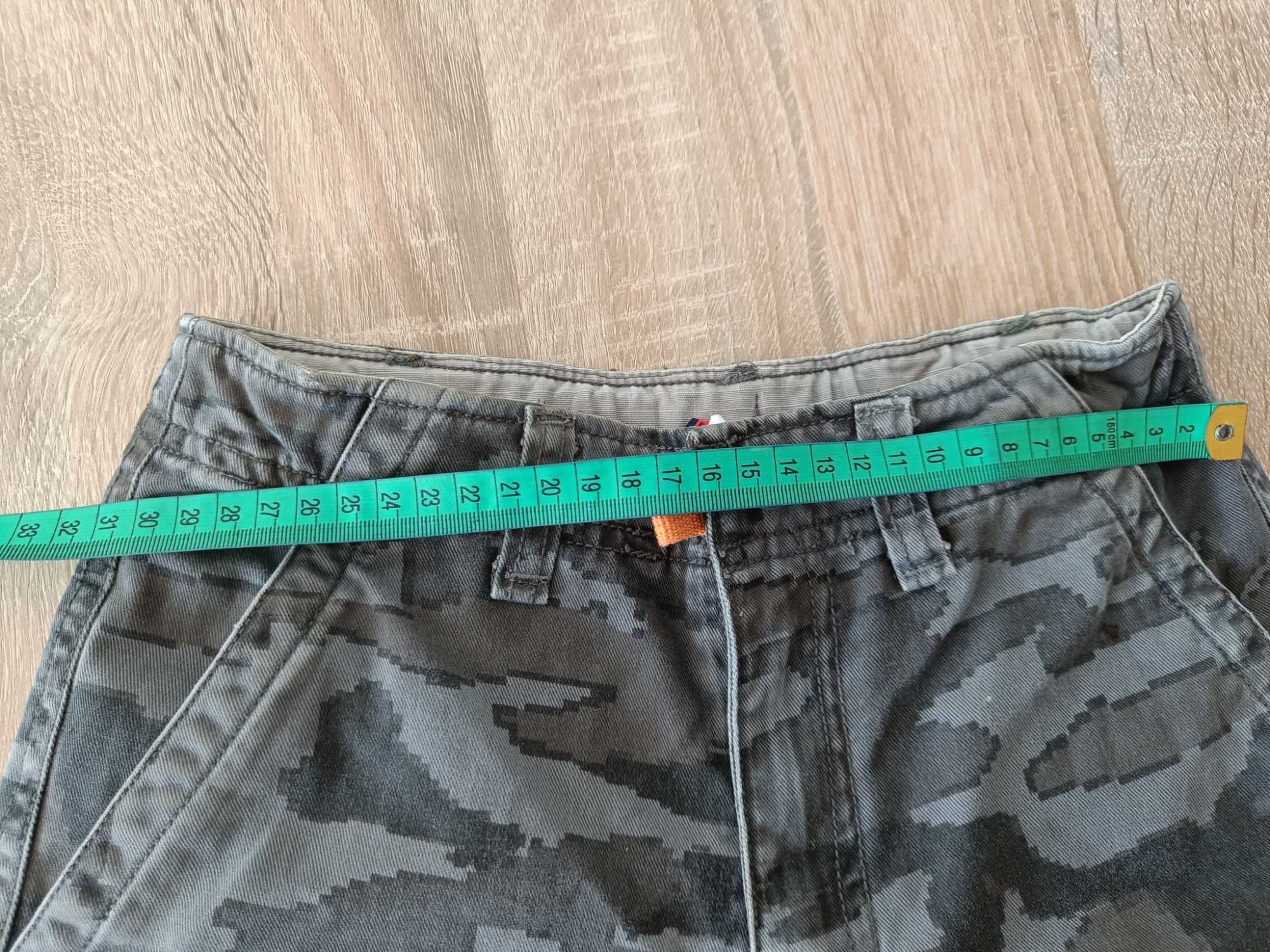 Gap krótkie spodnie, 7 lat