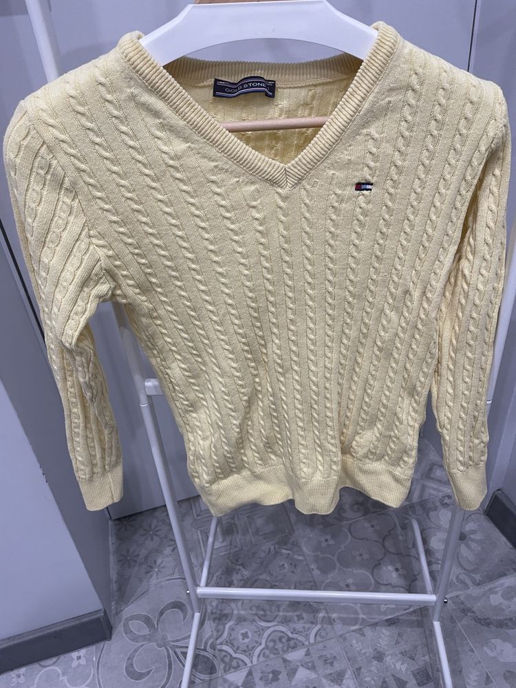 Sweter żólłty S/36