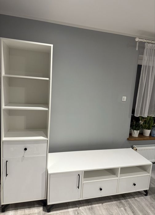 Używany komplet mebli