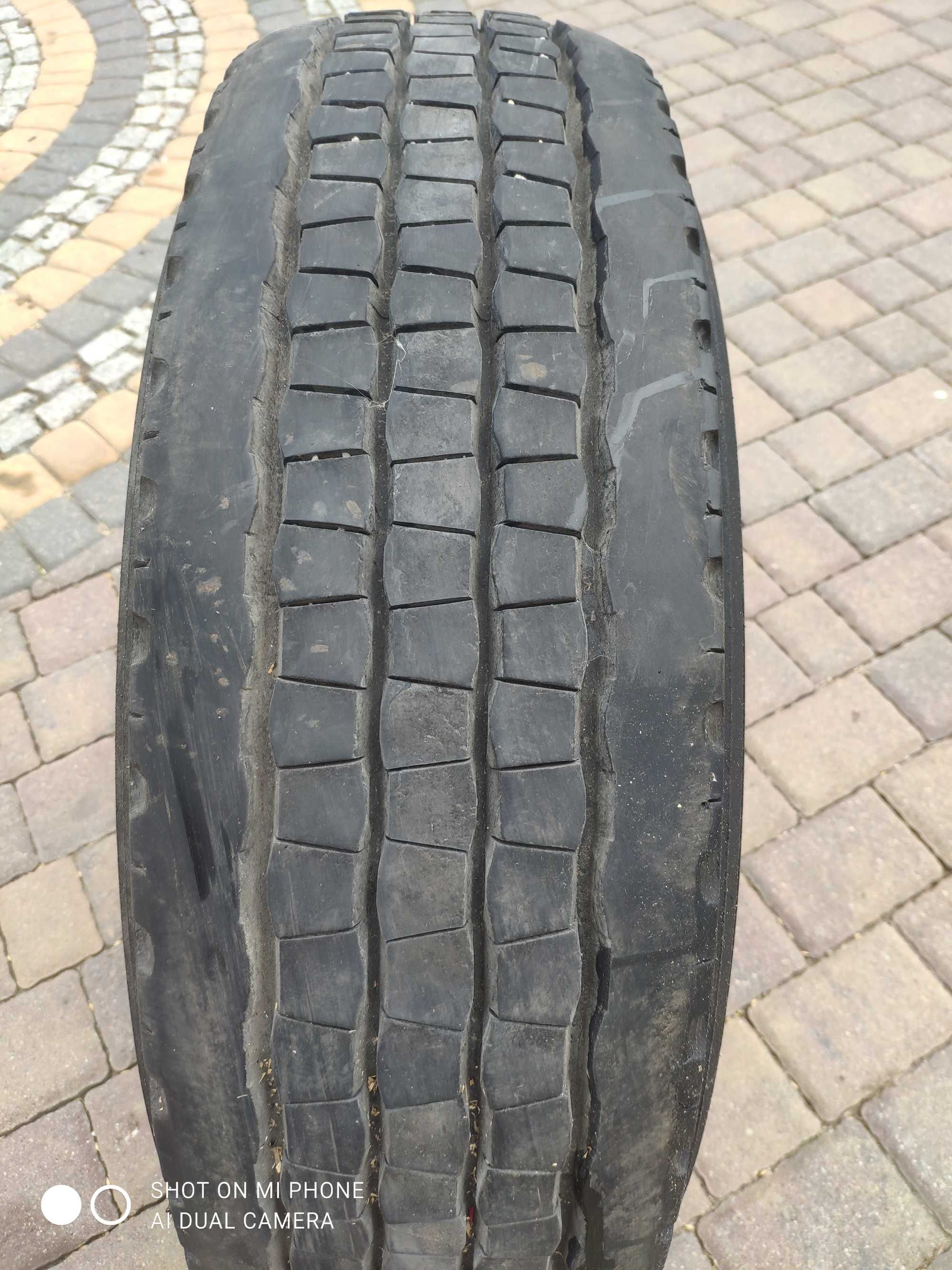 Opona Opony 235/75R17,5 " GOODYEAR G291 UniSteel przód naczepa przycze