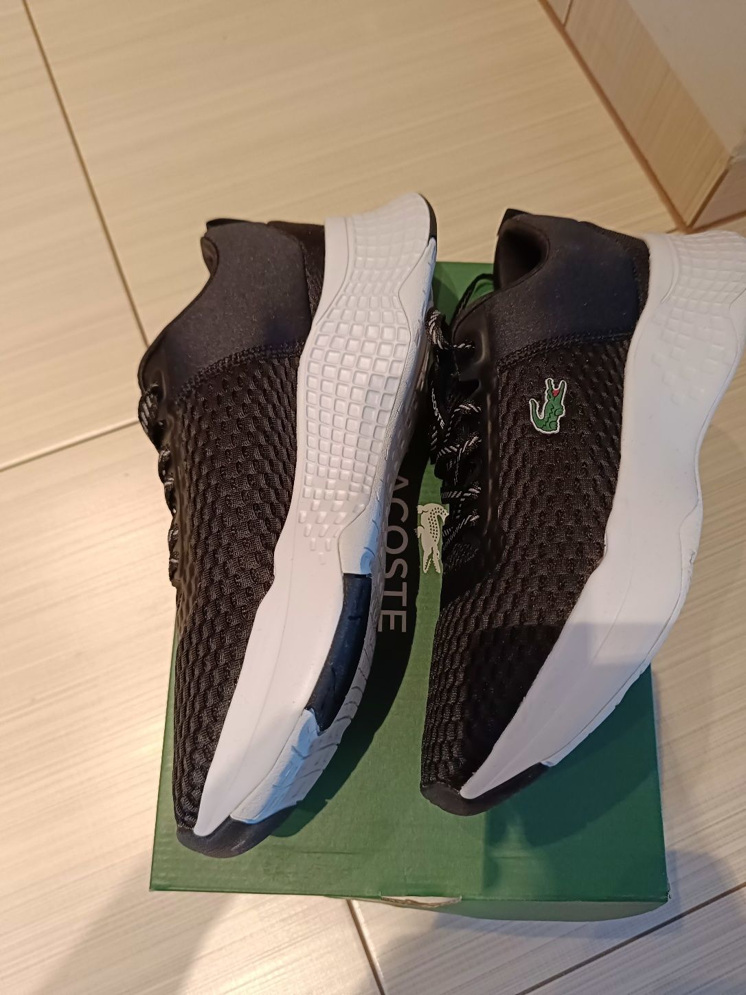 Nowe oryginalne męskie buty Lacoste rozmiar 41