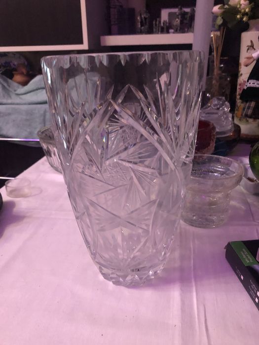 Хрустальная ваза для цветов