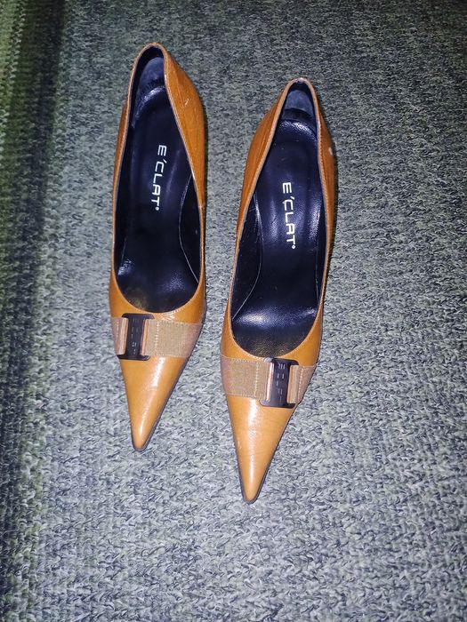 Взуття   жіноче 39р.