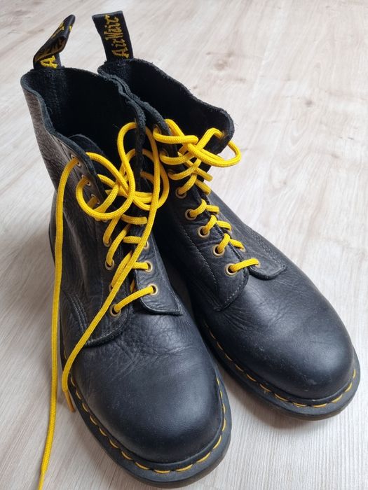 Buty Dr. Martens męskie.