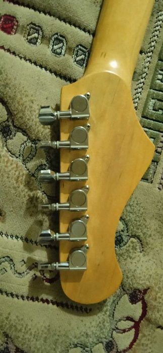 Электрогитара Maxwood StageMaster, стратокастер SSH.