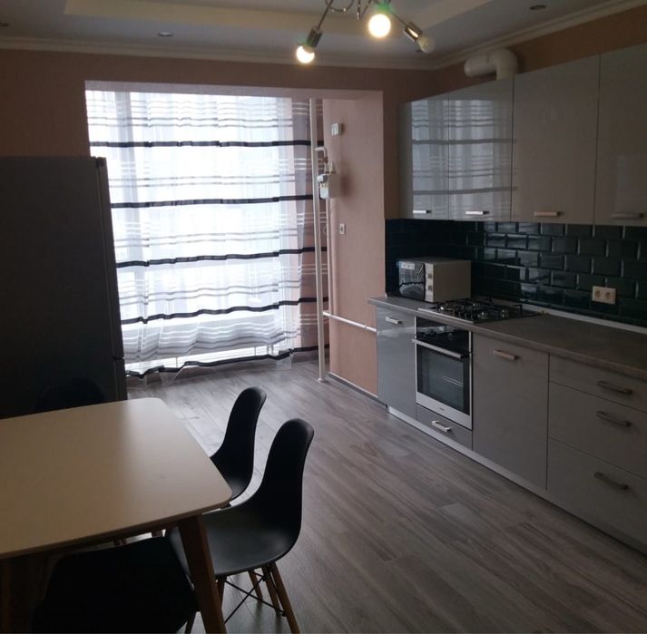 Продаж 2 кім ЖК Євромісто