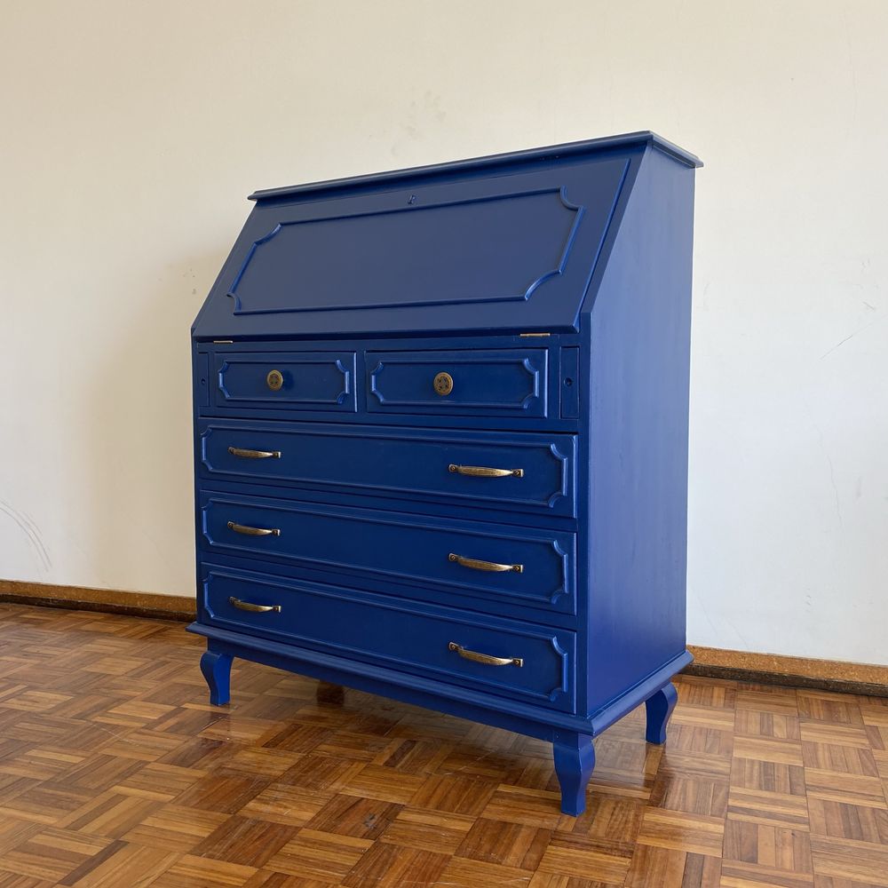 Escrivaninha azul (restauro)