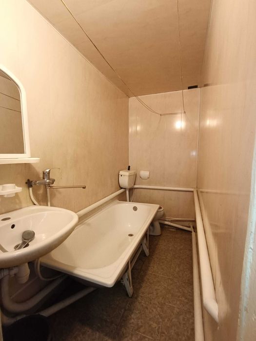 Продаж Частини будинка м.Золотоноша! Паркова зона.