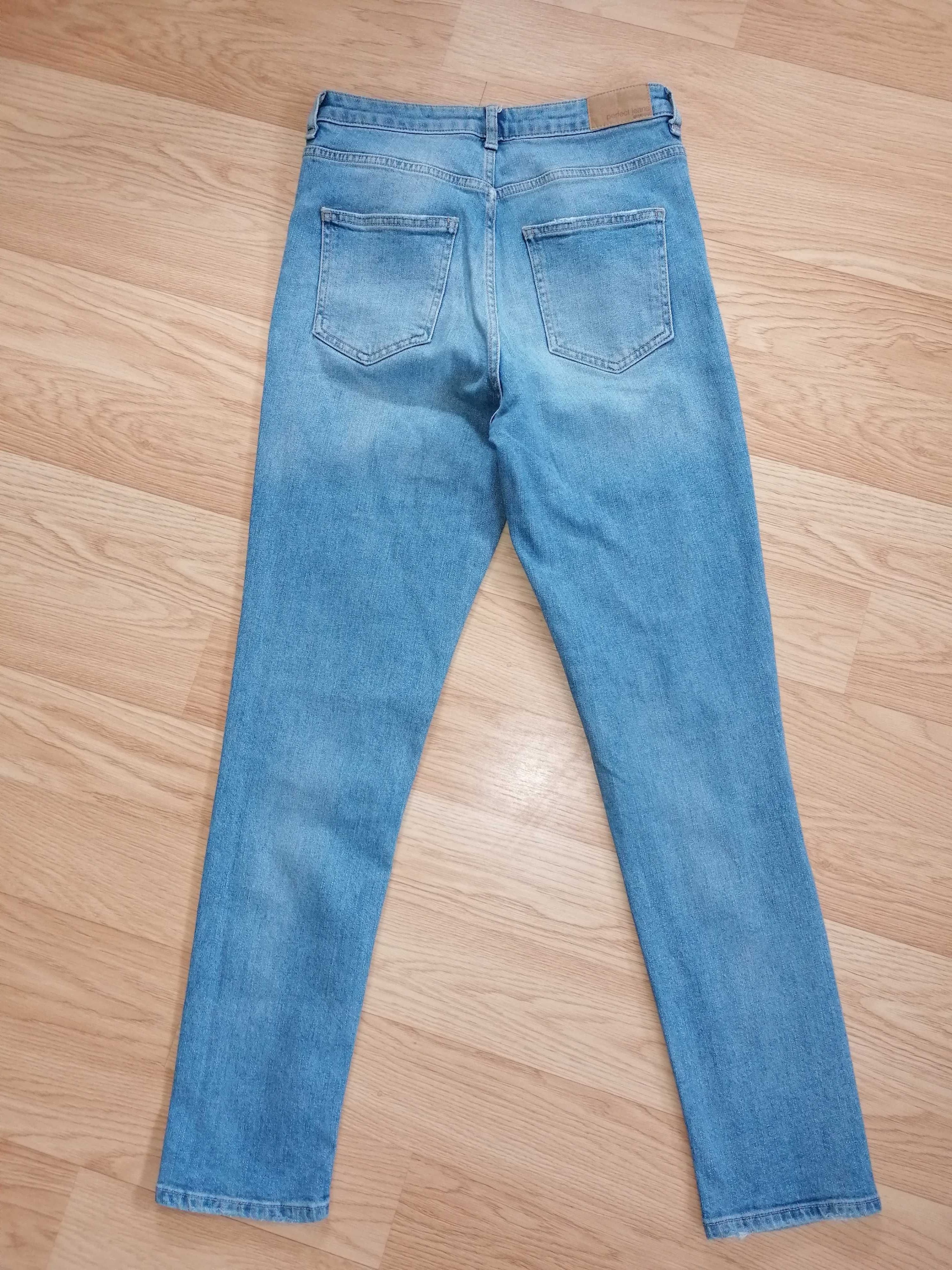 GINA Tricot perfect jeans spodnie rurki z dziurami