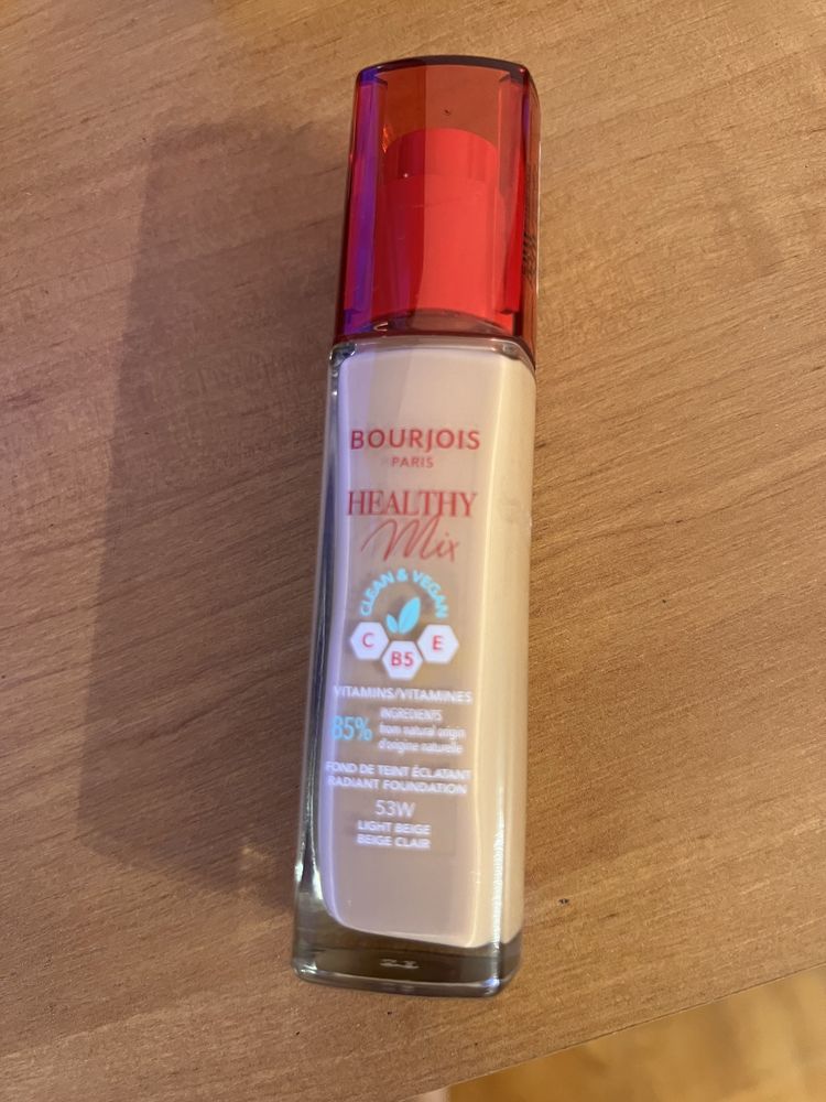 Крем тональний Bourjois