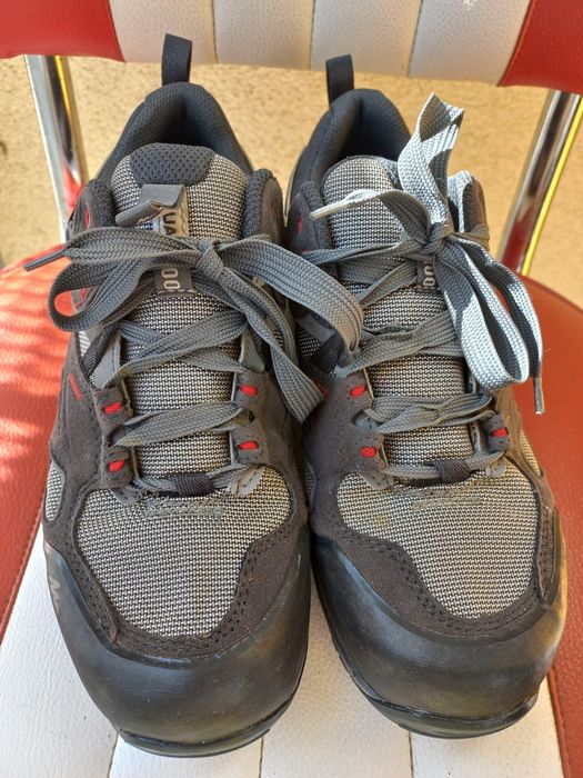 Трекінгові кросівки Queshua р.39