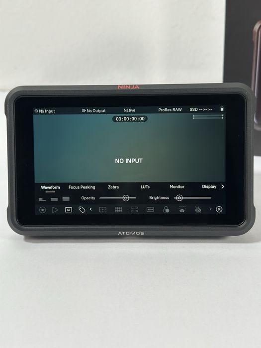 Atomos Ninja V - Monitor Gravador em Excelente Estado