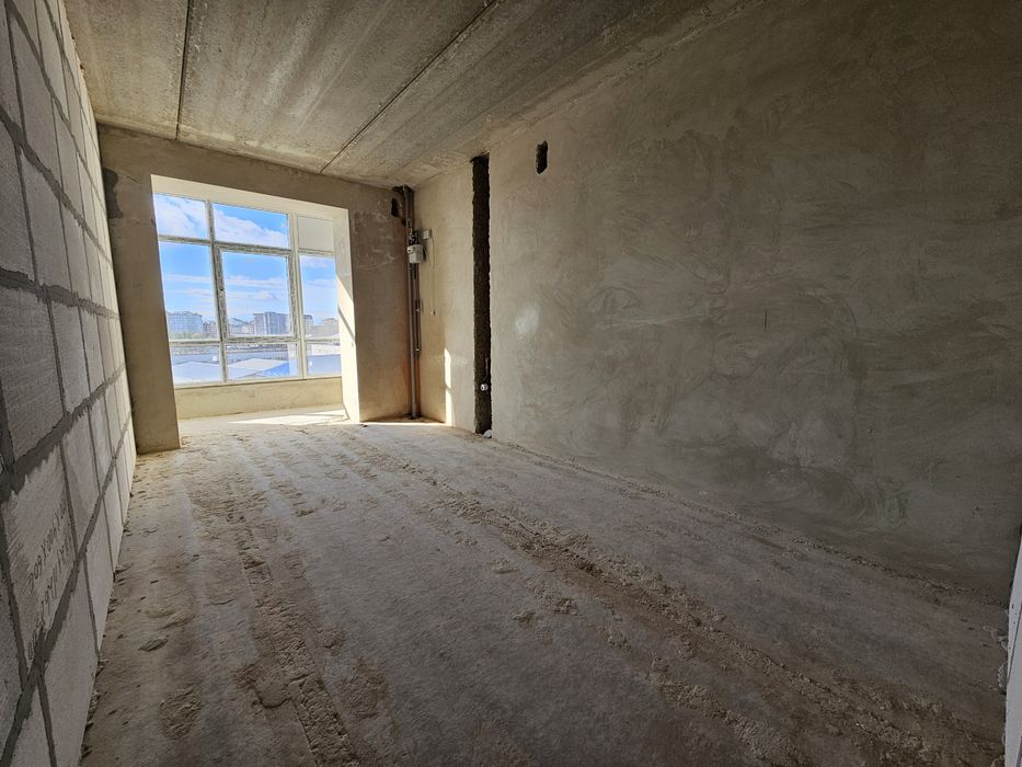 Здана 2кім.квартира в ЖК Містечко Центральне. 8поверх!