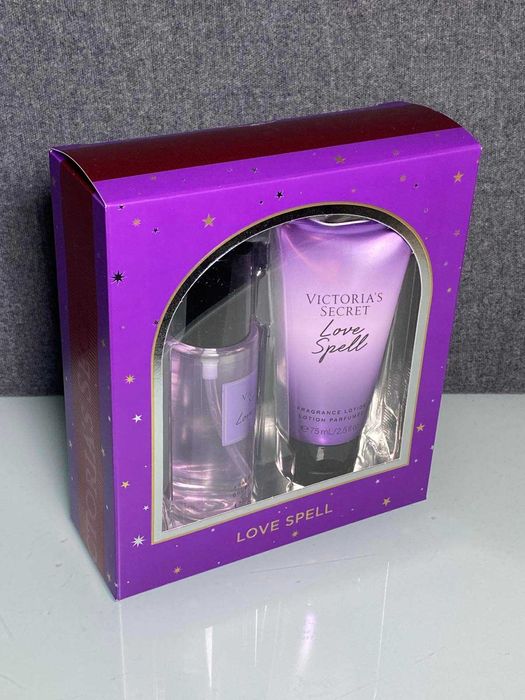 Новий набір Вікторія Сікрет Love Spell Victoria's Secret подарунковий