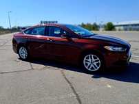 Ford Fusion SE 2015