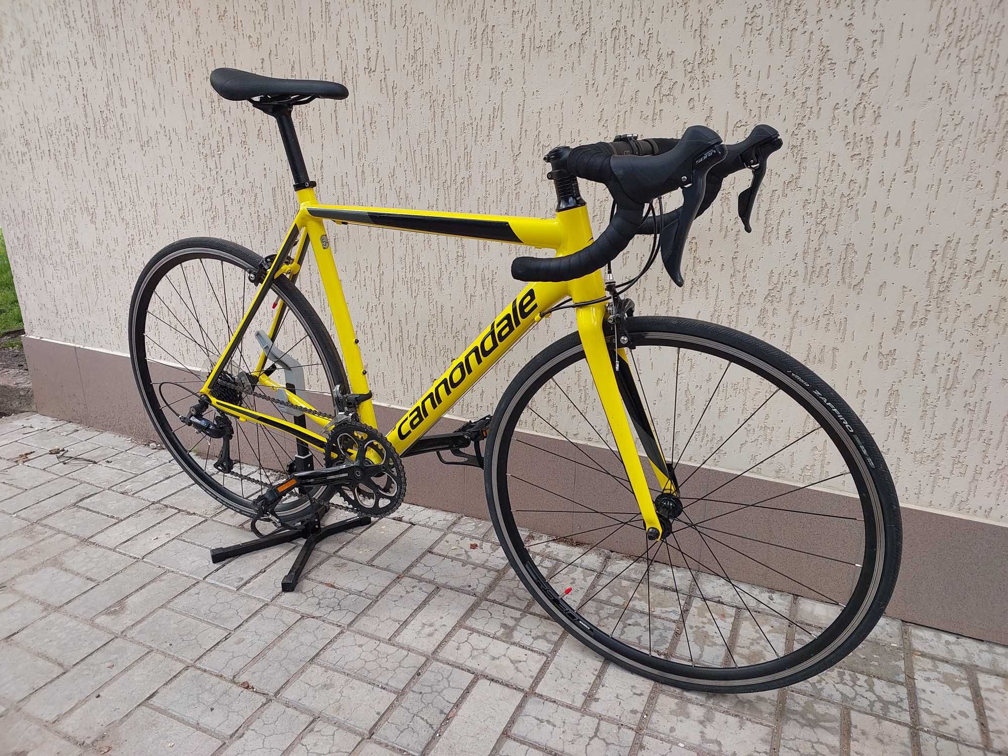 Шосейний велосипед Cannondale Optimo Sora – рама 54 HYL