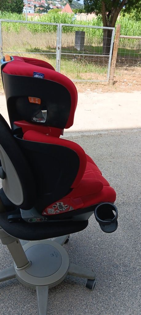 Cadeira oasys 2 3 fix plus chicco