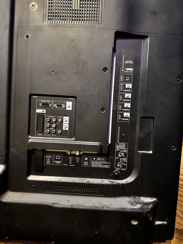 Sharp LC 60LE740 E