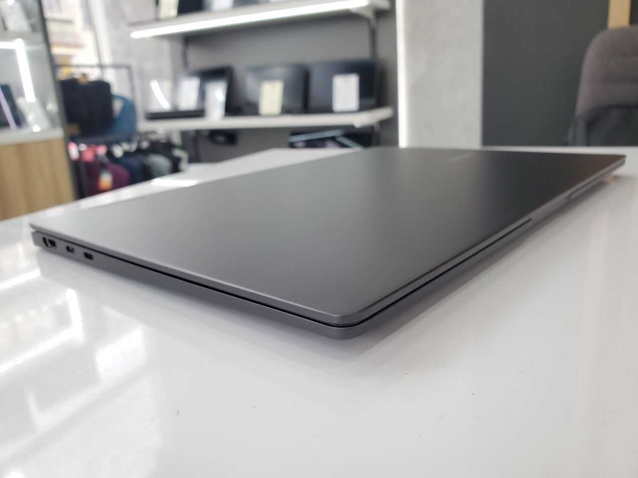 Ноутбук Samsung Galaxy Book 2 360 13.3" i5-1235U/8Gb/256Gb SSD