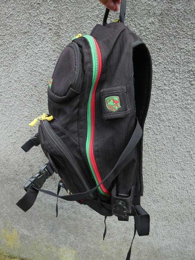 plecak Dakine Heli Pro Rasta